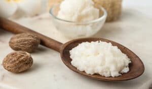 Sheabutter-Wirkung: So pflegt sie deine Haut geschmeidig weich!