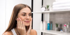 Hyaluron Serum: Wie oft du es anwenden und wann am besten auftragen solltest!