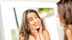 Fahle Haut: Mit diesen 7 Tipps bringst du sie wieder zum Strahlen!