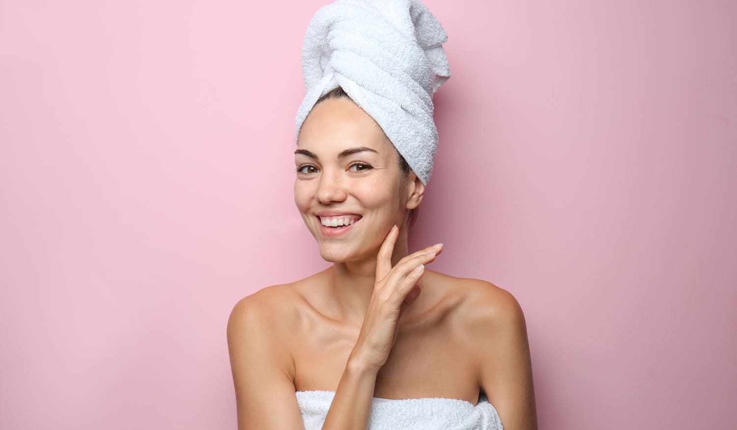 Akne und trockene Haut: Das sind die besten Hautpflege-Tipps und Wirkstoffe