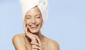 Collagen Peptide: Vorteile und Wirkung von Hautpflege mit Kollagen – so effektiv ist es wirklich!