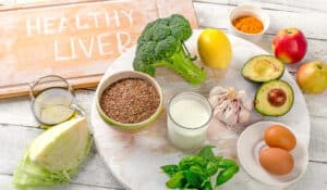 Lebensmittel für die Leber: Diese tun ihr gut – und diese solltest du vermeiden!